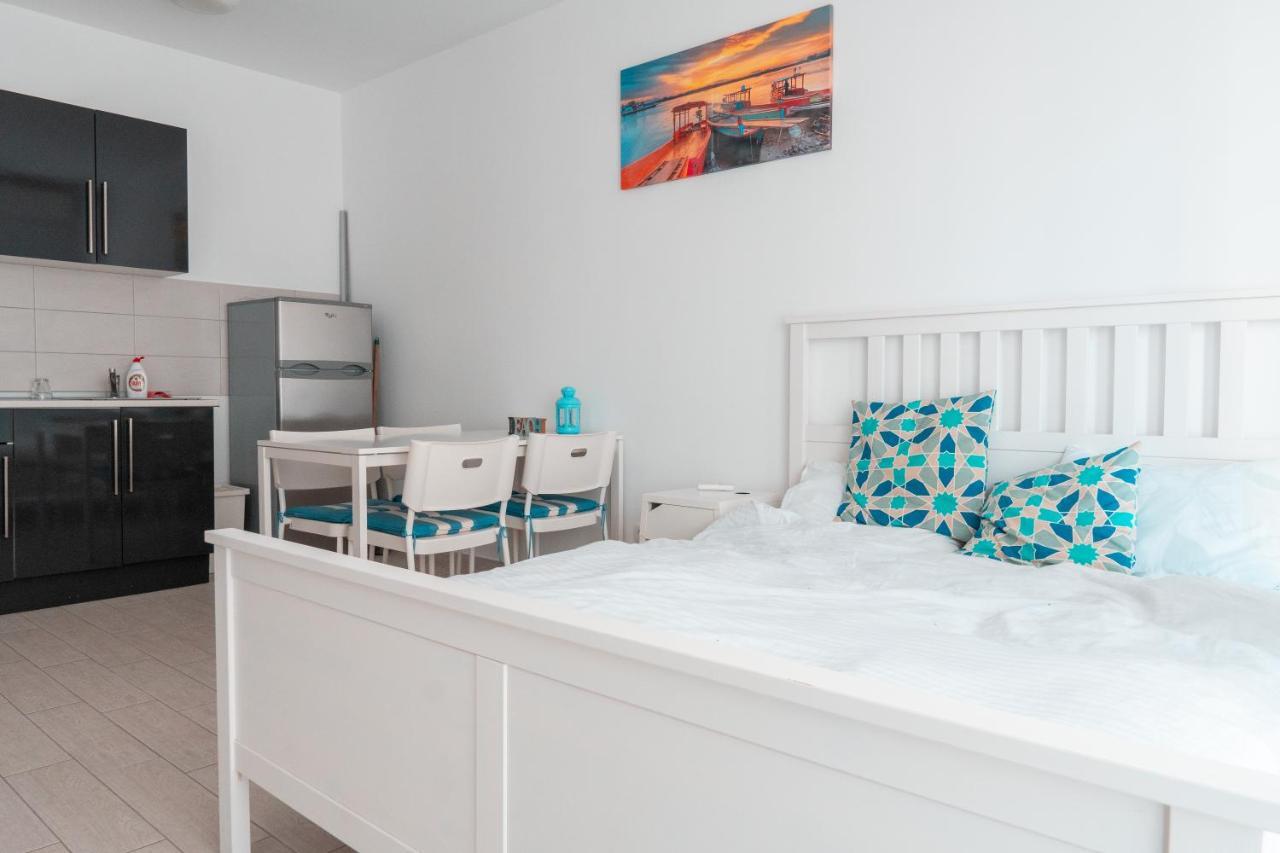 Bright Apartments Mamaia Nord Екстер'єр фото